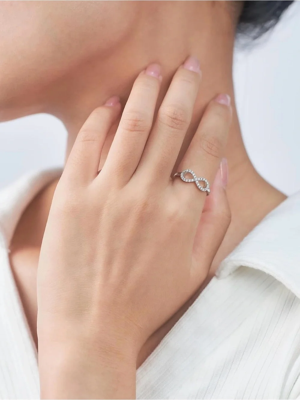 Moissanite Infinity band ring 💍
